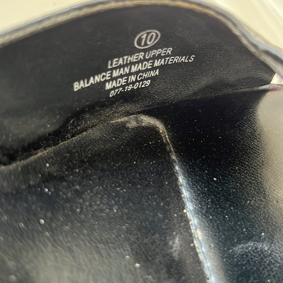 Ladies Slide Sandal with buckle accent - Picture 4 of 4